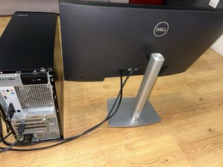 Dell XPS 8950 | i7-12700K | RTX 3060
 | 16 GB | 27»