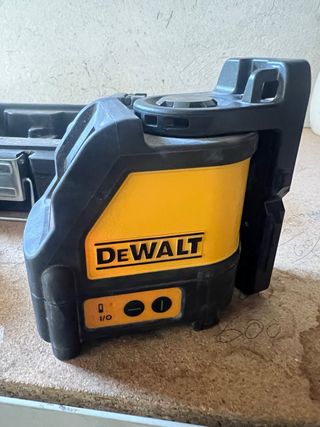 Medidor Láser Dewalt