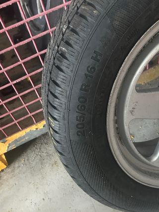 Llantas Audi con neumáticos Continental 205/60 R16