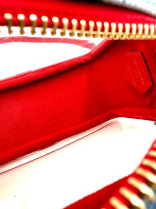 Bolso Louis Vuitton Transparente Azul y Rojo