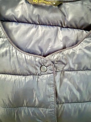 Chaqueta plumífero azul oscuro