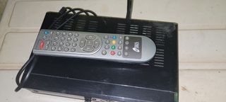 Descodificador IRIS 9600 HD