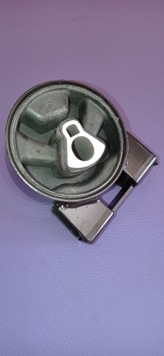 Soportes motor trasero/dlantero Chrysler Voyager. 