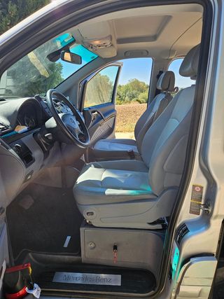 Mercedes-Benz Viano 2010