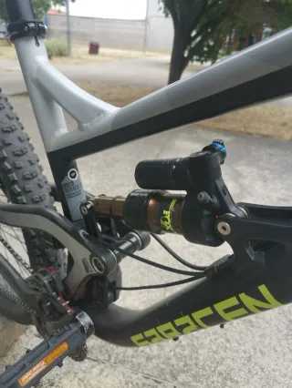 Saracen MTB Doble Suspensión FOX