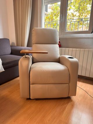 Sillón relax reclinable beige con mando