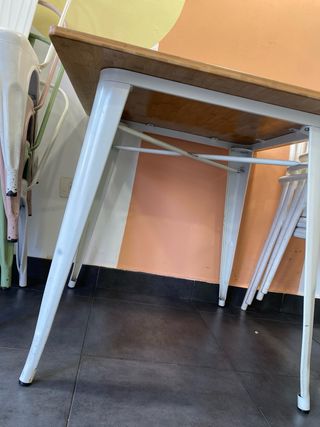 7 Mesas Cuadradas Grandes Madera y Metal