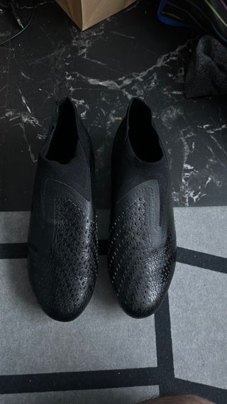 Adidas Predator Accuracy+ FG Negro (NEGOCIABLE)