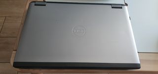 Dell Vostro 3560 Portátil