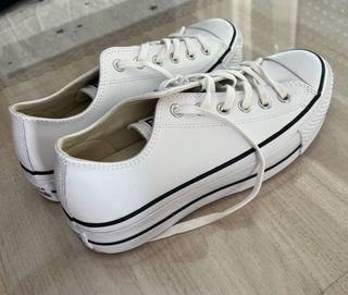 Zapatillas Converse Blancas de piel y plataforma