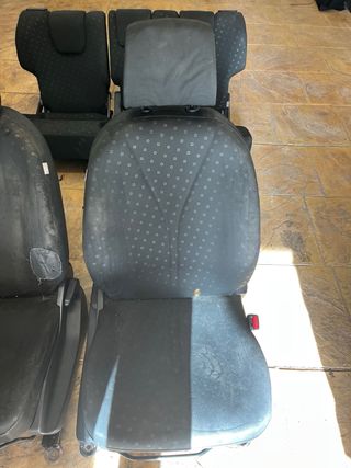 Asientos Toyota Yaris 2009 4 Puertas