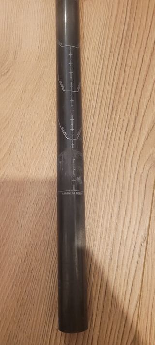 Tija carbono Giant 27.2