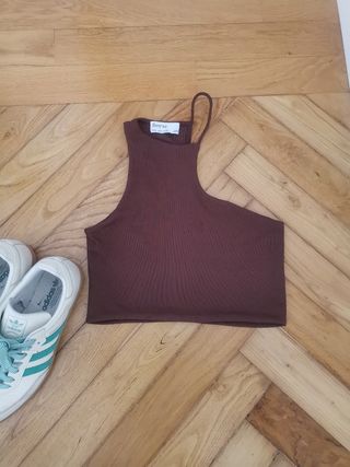 Top Bershka Marrón Talla M