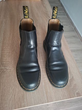 Botas Chelsea Dr. Martens Negras