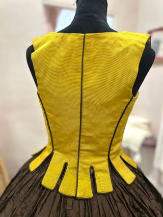 Traje Regional Valencia Danza