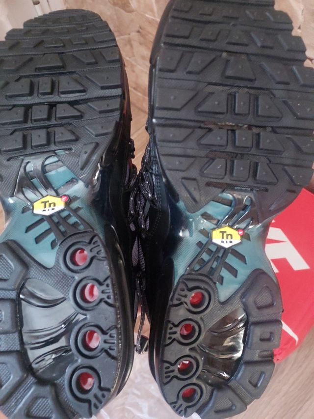 Zapatillas Nike TN Negras