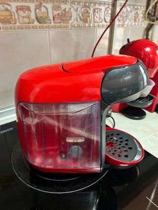 Cafetera Bosch Tassimo Roja