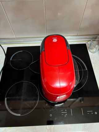 Cafetera Bosch Tassimo Roja