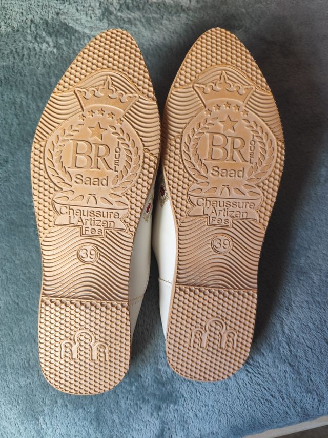 Babuchas Marroquíes de Piel Bordadas