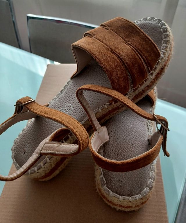 Sandalias Marrones Mujer