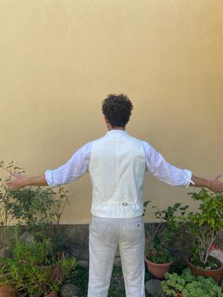 Chaleco de ceremonia hombre beige