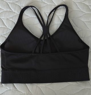 Conjunto deportivo: sujetador y mallas