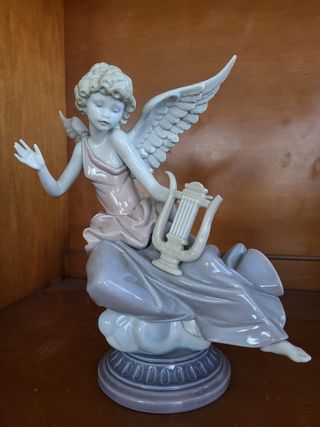 Figura Lladró Ángel con Lira