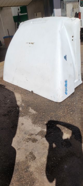 Cortavientos Nissan Atleon