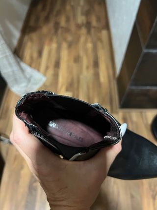 Botines de piel negros