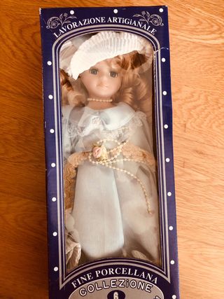 Bambole porcellana stile Vittoriano, set 4 pezzi