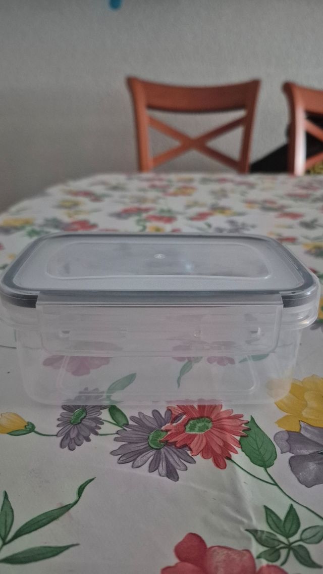 Tupper hermético floral