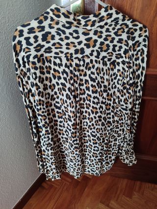 Camisa estampado leopardo