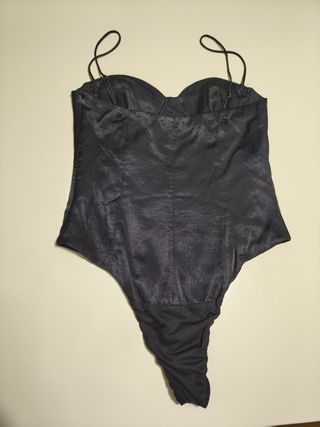 Body negro elegante Zara – Talla M