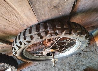 Ruedas de tacos para moto
