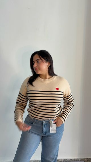 Jersey rayas beige y negro con corazón