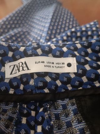 Pantalón Zara Geométrico Talla 40