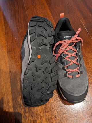 Zapatos de senderismo MH500 WTP grises y rosas