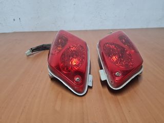 Pilotos Traseros Yamaha X-Max 125 (2008