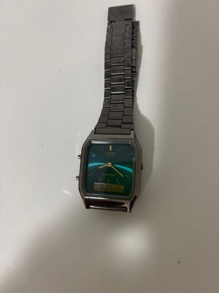 Reloj Casio Vintage Analógico-Digital Verde