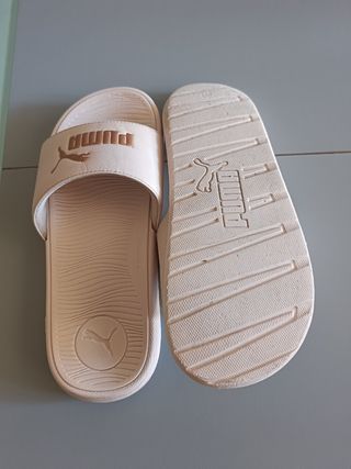 Chanclas Puma Rosa.
