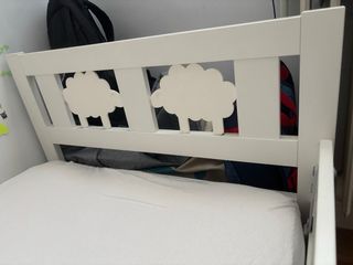 Cama infantil IKEA blanca modelo KRITTER