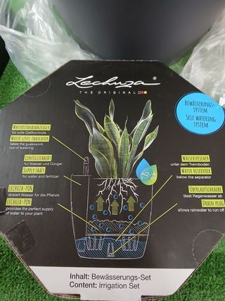 Jardinera autorriego Lechuza Classico