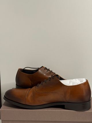 Zapatos Martinelli Marrones Talla 45
nuevos