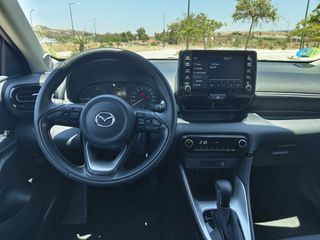 Mazda 2 2023
