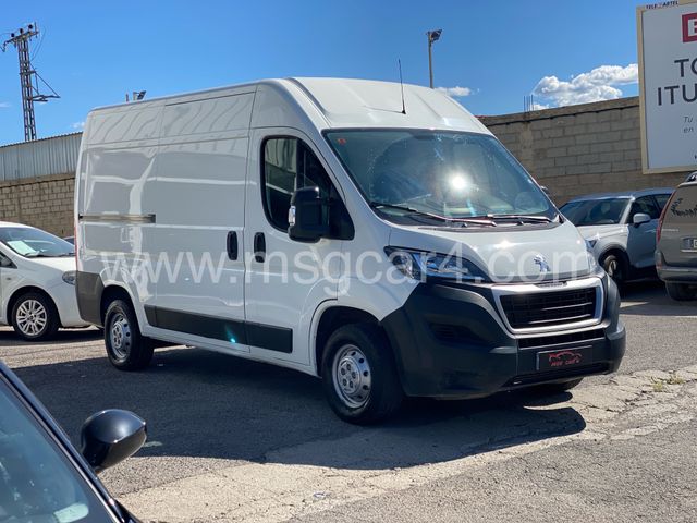 Peugeot Boxer L2H2 140cv 13.900kms