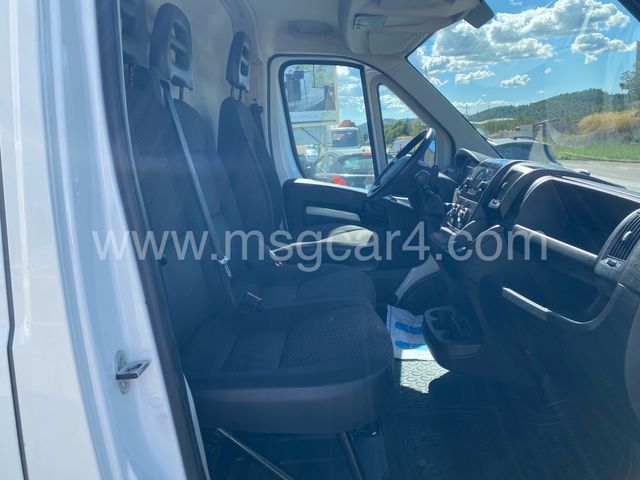 Peugeot Boxer L2H2 140cv 13.900kms