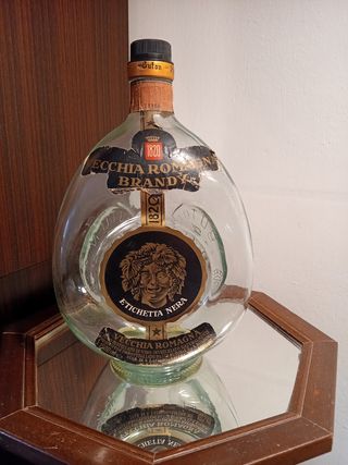 Bottiglia vuota Vecchia Romagna Brandy