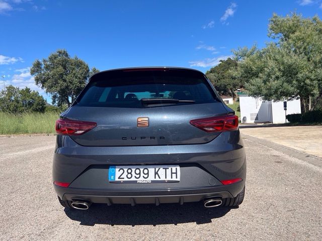 SEAT Leon cupra 2019