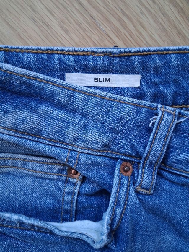 Vaqueros cortos Pull&Bear Slim rotos