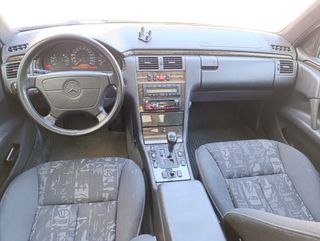 Mercedes-Benz Clase E 300 turbodiesel 1998 